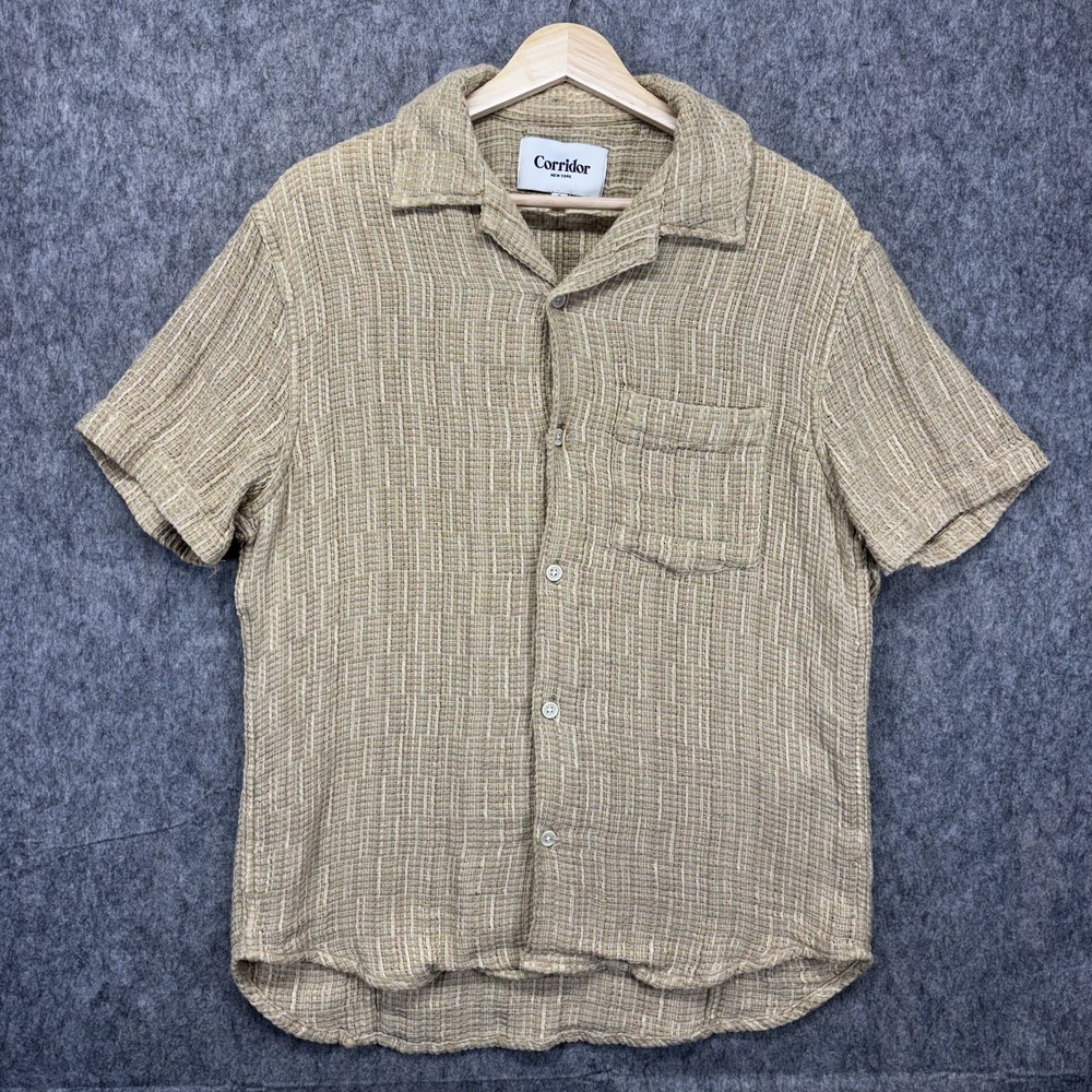 Corridor NYC Camp Shirt Men's Small Beige Short Sleeve Button Front Textured